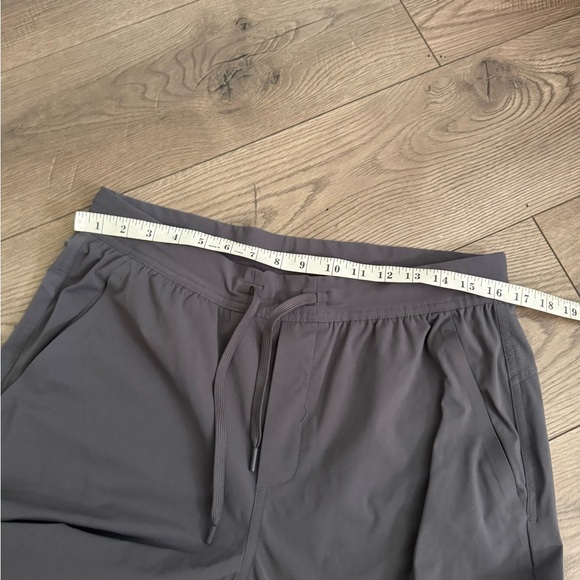 Ten Thousand Joggers Pants Men’s XL gray Workout Preppy Gym Stretch - Picture 6 of 8